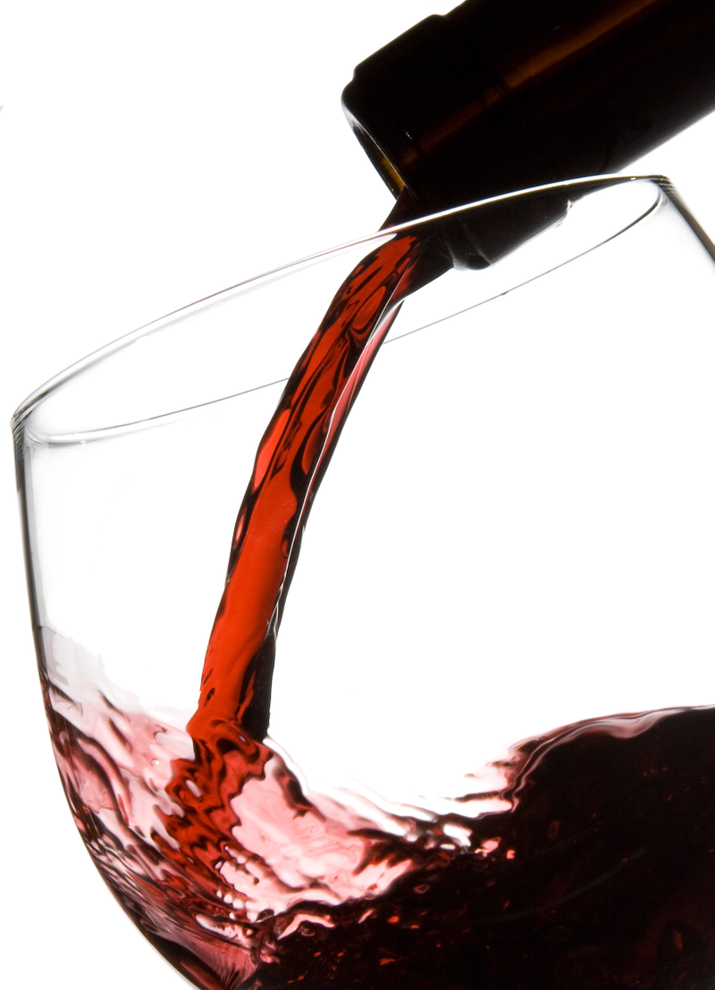 Illustration for article titled 10 Things Alcohol is Excellent At (Besides Getting You Drunk)